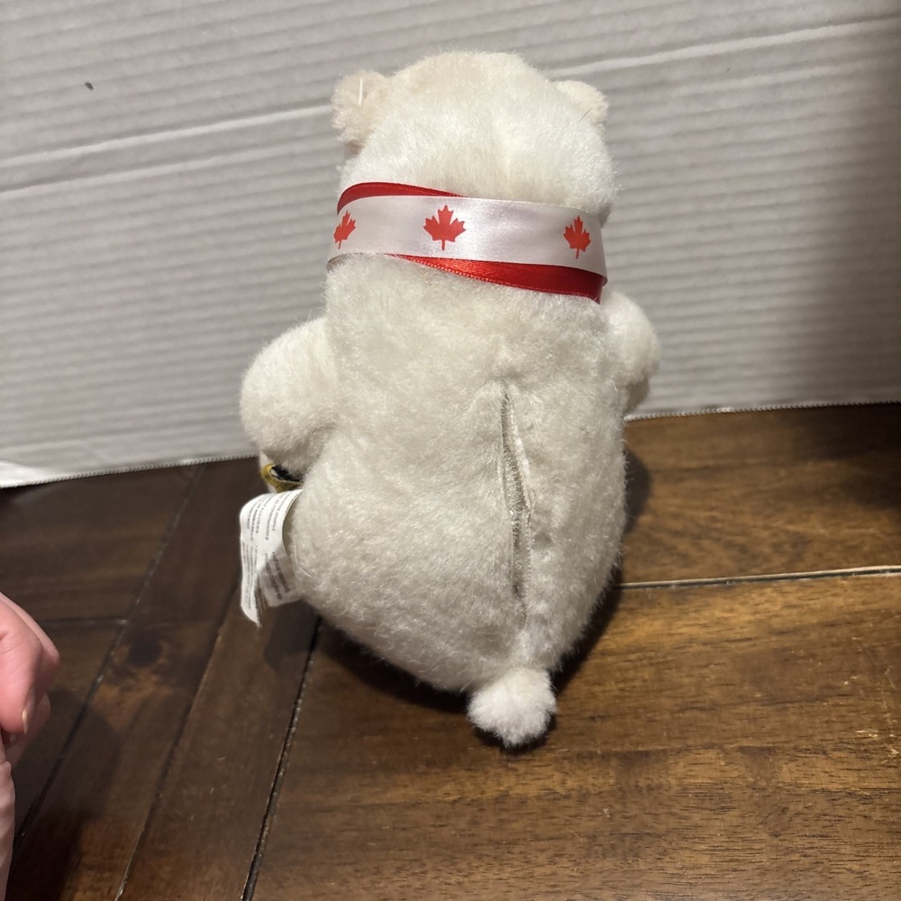 Chi Chi‎ Collection Canada Polar Bear Plush 8" Rare Stuffed Animal - Picture 7 of 9